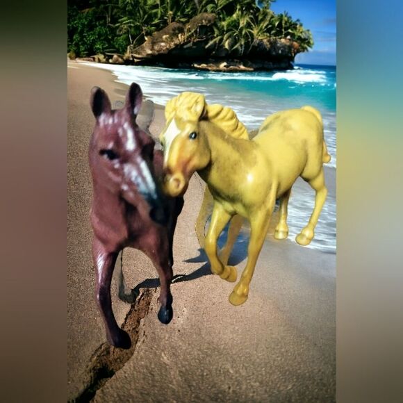 VINTAGE  playschool rubber HORSES - Picture 4 of 7